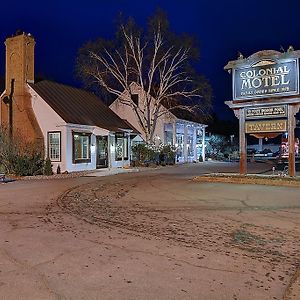 Colonial Motel And Spa